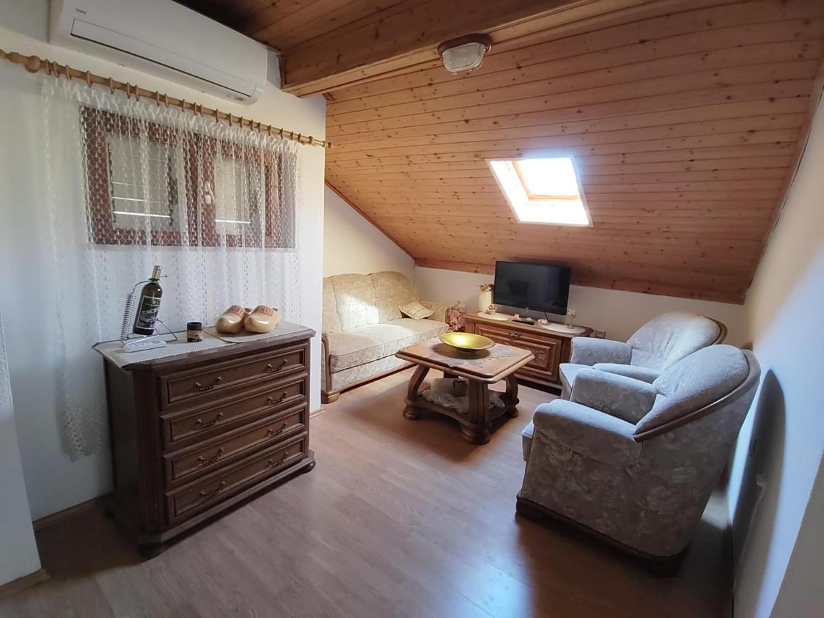 Ferienwohnung Maris Vodenjak Exterior foto
